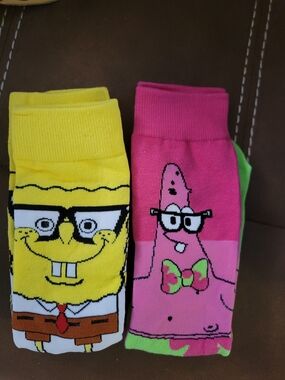 2 Pairs SpongeBob & Patrick Crew Socks - NEW!